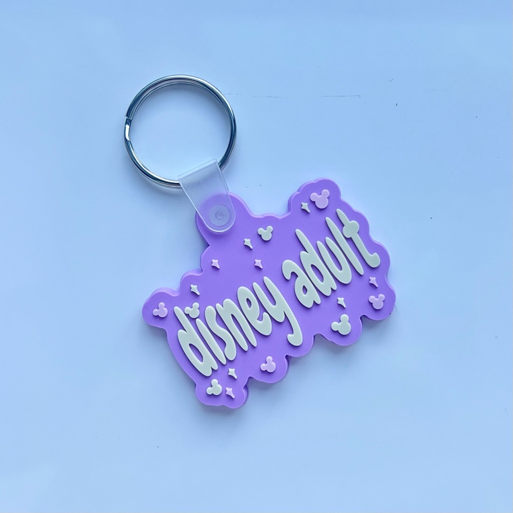 💜Disney Adult Keychain